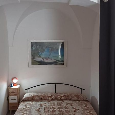 הוילה אוסטוני Miniecocasa Ottocentesca In Zona Free-Parking Ed Ecoclimatizzata מראה חיצוני תמונה