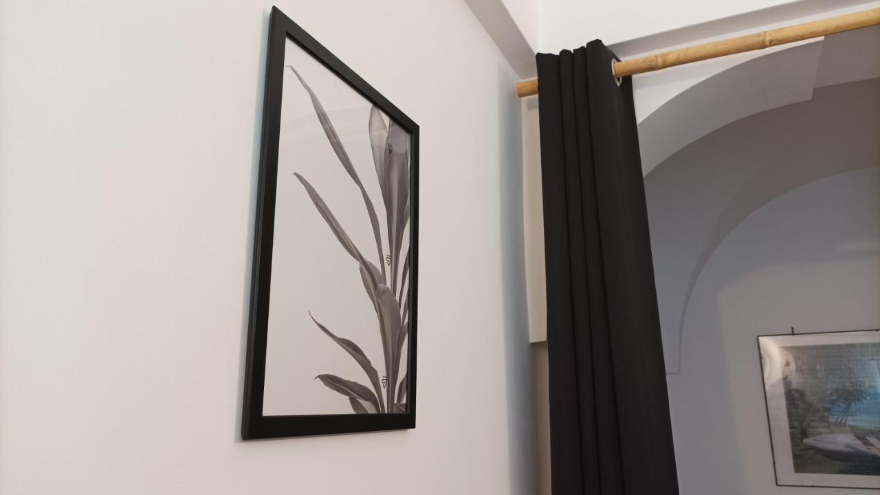 הוילה אוסטוני Miniecocasa Ottocentesca In Zona Free-Parking Ed Ecoclimatizzata מראה חיצוני תמונה